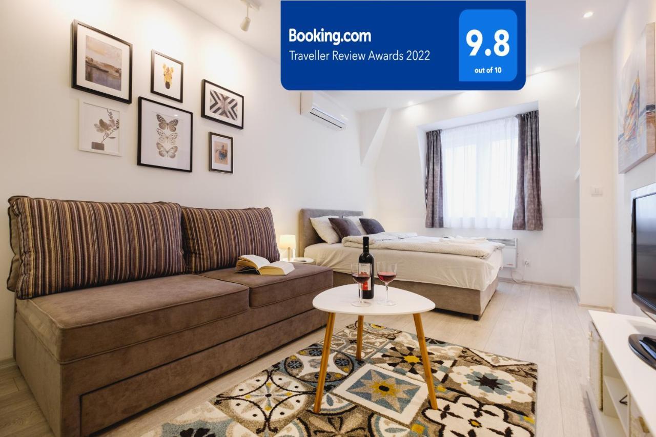 Apartment Hana Lux Белград Экстерьер фото